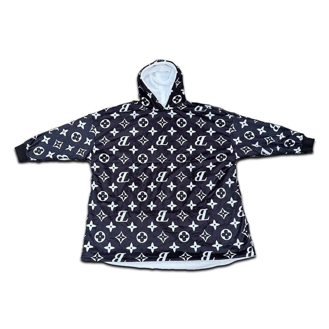 CHARM HOODIE BLANKET - BLACK